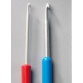 CROCHETS ALUMINIUM AVEC MANCHE DE COULEUR